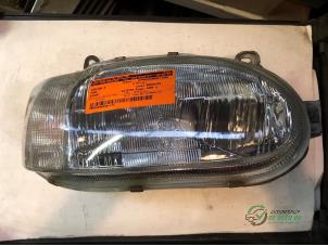 Used Headlight, right Ford Escort 6 (ANL) 1.6 Laser 16V Price € 32,00 Margin scheme offered by Autobedrijf de Heer B.V.