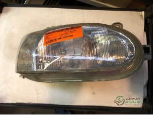 Used Headlight, right Ford Escort 6 (AAL/ABL) 1.3 CL,Laser Price € 32,00 Margin scheme offered by Autobedrijf de Heer B.V.