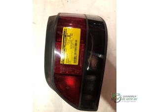 Used Taillight, right Renault Clio (B/C57/357/557/577) 1.2e Kat. Price € 25,00 Margin scheme offered by Autobedrijf de Heer B.V.