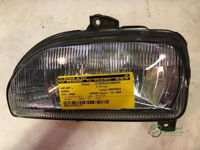 Używane Reflektor lewy Subaru Mini Jumbo 0.8 DL,SDX Cena € 25,00 Procedura marży oferowane przez Autobedrijf de Heer B.V.