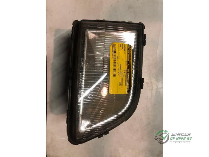 Używane Reflektor prawy Rover 100/Metro (XP) 111 C,L,S,Ascot Cena € 25,00 Procedura marży oferowane przez Autobedrijf de Heer B.V.