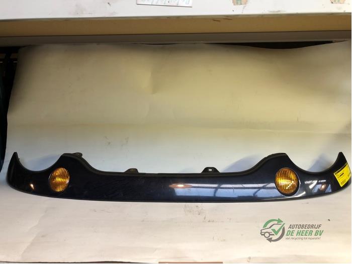 Używane Grill Chevrolet Matiz 0.8 S,SE Cena € 25,00 Procedura marży oferowane przez Autobedrijf de Heer B.V.