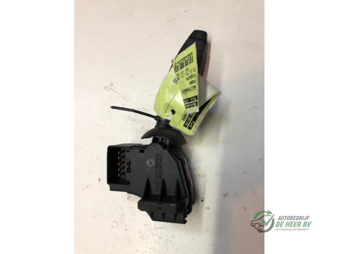 Wiper switch from a Ford Fiesta 5 (JD/JH) 1.3 2005