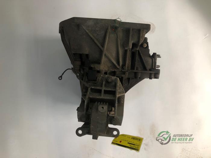 Gebrauchte Getriebe Ford Fiesta 4 1.3i Preis € 225,00 Margenregelung angeboten von Autobedrijf de Heer B.V.