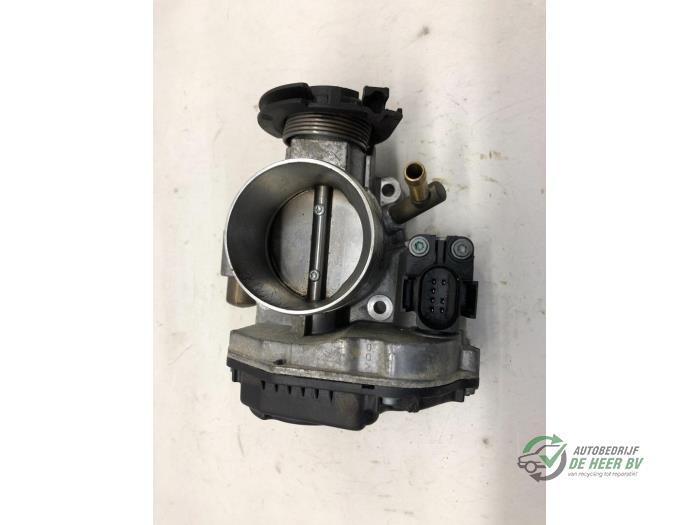 Used Injector housing Seat Cordoba Vario (6K5) 1.6i Price € 50,00 Margin scheme offered by Autobedrijf de Heer B.V.