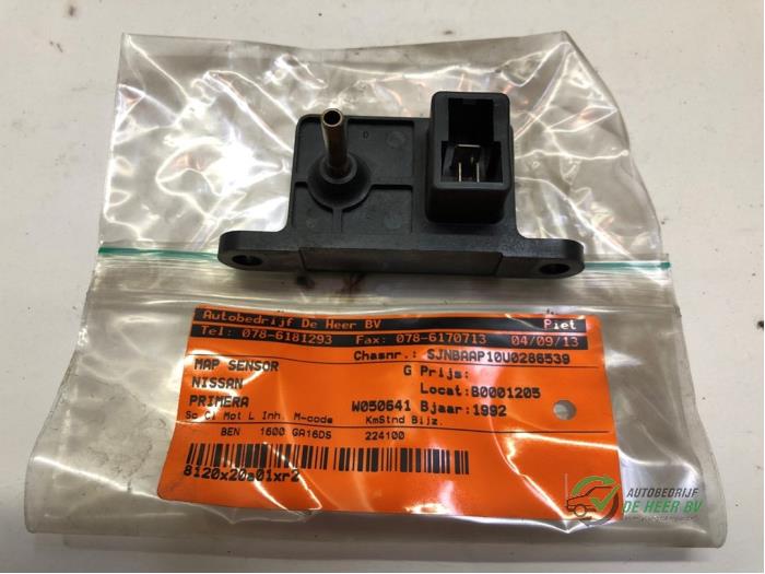Map Sensor (Einlasskrümmer) van een Nissan Primera (P10) 1.6 16V Kat. 1992