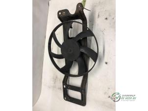 Used Cooling fans Renault Clio II (BB/CB) 1.2 Price € 25,00 Margin scheme offered by Autobedrijf de Heer B.V.