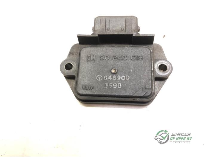 Używane Modul zaplonowy Opel Kadett E (33/34/43/44) 1.4 i L,LS,GL Cena € 10,00 Procedura marży oferowane przez Autobedrijf de Heer B.V.