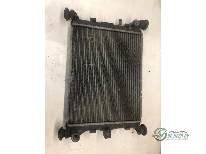 Used Radiator Ford Focus 1 Wagon 1.6 16V Price € 36,00 Margin scheme offered by Autobedrijf de Heer B.V.