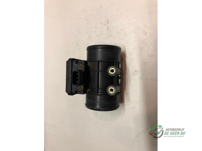 Gebrauchte Luftmassenmesser Hyundai Accent II/Excel II/Pony 1.3i 12V Preis € 50,00 Margenregelung angeboten von Autobedrijf de Heer B.V.