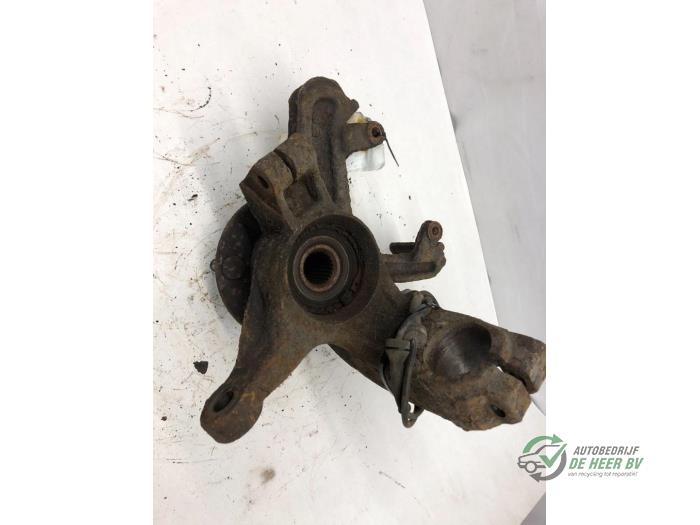 Knuckle, front right from a Ford Focus 1 Wagon 1.8 16V 2002