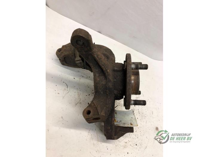 Knuckle, front right from a Ford Focus 1 Wagon 1.8 16V 2002