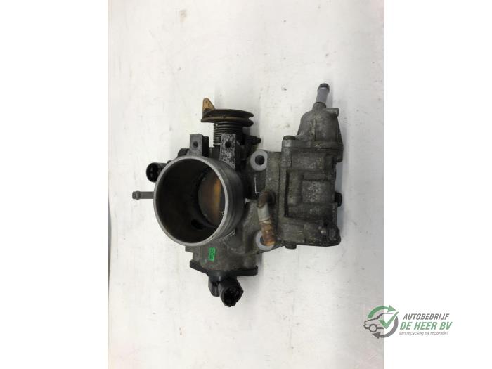 Gebrauchte Einspritzgehäuse Honda Civic (EG) 1.6 ESi 16V Preis € 45,00 Margenregelung angeboten von Autobedrijf de Heer B.V.