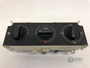 Usados Panel de control de calefacción Citroen Berlingo 1.9 Di Precio € 22,00 Norma de margen ofrecido por Autobedrijf de Heer B.V.