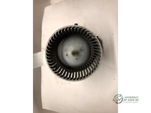 Usados Motor de ventilador de calefactor Fiat Panda Precio € 35,00 Norma de margen ofrecido por Autobedrijf de Heer B.V.