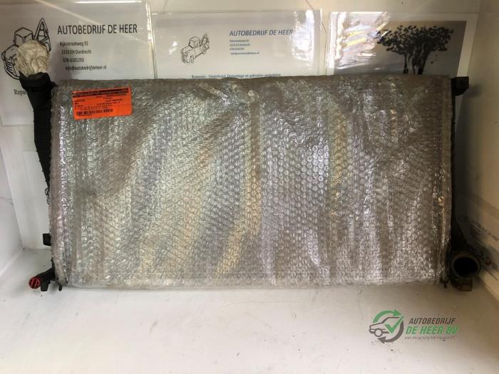 Gebrauchte Kühler BMW 5 serie Touring (E39) 525d 24V Preis € 36,00 Margenregelung angeboten von Autobedrijf de Heer B.V.