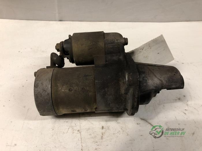Begagnade Startmotor Nissan Primera Wagon (W10) 2.0i 16V SPi Kat. Pris € 35,00 Marginaltabell erbjuds av Autobedrijf de Heer B.V.
