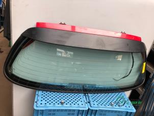 Used Rear window Honda Civic (EG) 1.5 DXi,LSi 16V Price on request offered by Autobedrijf de Heer B.V.