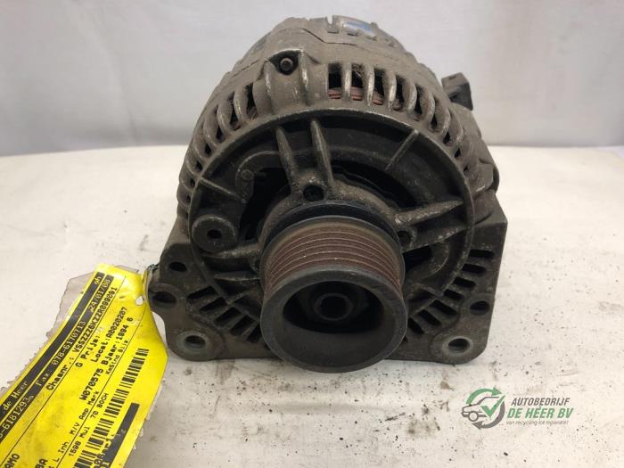 Begagnade Dynamo Seat Cordoba (6C2/6K2) 1.6i CLX,GLX,SE,Latino Pris € 30,00 Marginaltabell erbjuds av Autobedrijf de Heer B.V.