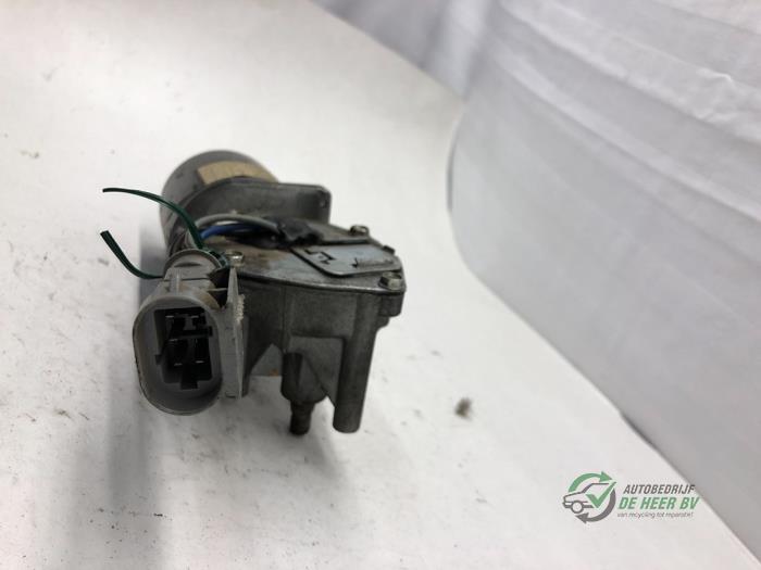 Front wiper motor from a Renault 19 Phase II/III (B/C53) 1.8i SPI 1992
