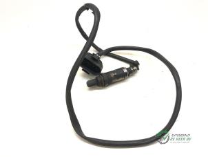 Lambda probe from a Volkswagen Polo III (6N1) 1.6i 75 1995