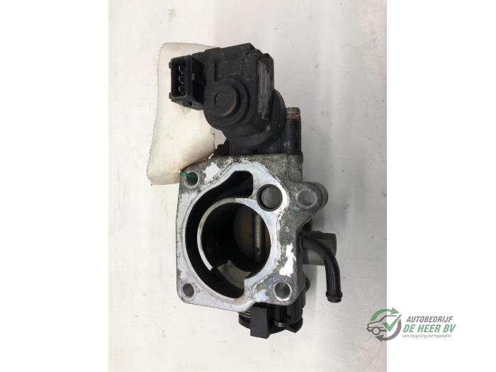 Gebrauchte Einspritzgehäuse Hyundai Accent 1.5i 12V Preis € 30,00 Margenregelung angeboten von Autobedrijf de Heer B.V.