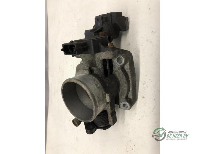 Gebrauchte Einspritzgehäuse Hyundai Accent 1.5i 12V Preis € 50,00 Margenregelung angeboten von Autobedrijf de Heer B.V.