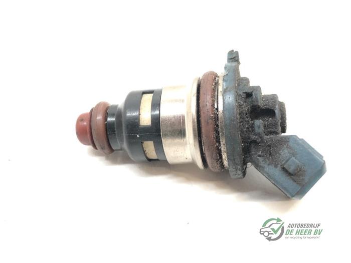 Injector (petrol injection) from a Ford Fiesta 1996
