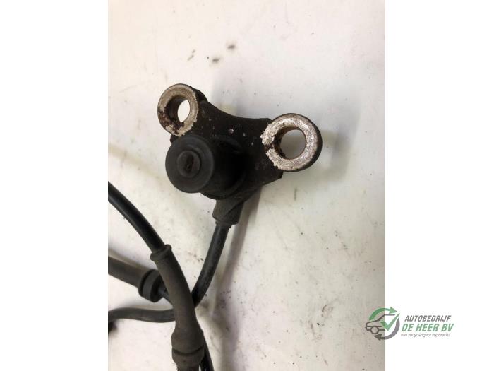 Begagnade ABS-sensor Volvo S40 (VS) 2.0 16V Pris € 22,00 Marginaltabell erbjuds av Autobedrijf de Heer B.V.