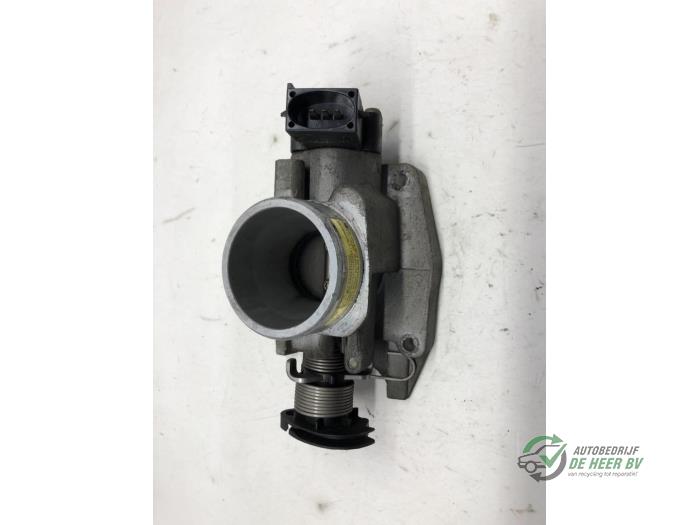 Injector housing from a Ford Ka I 1.3i 1997