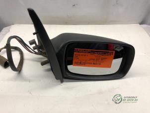 Used Wing mirror, right Ford Escort 6 (AFL) 1.6 16V Price € 32,00 Margin scheme offered by Autobedrijf de Heer B.V.