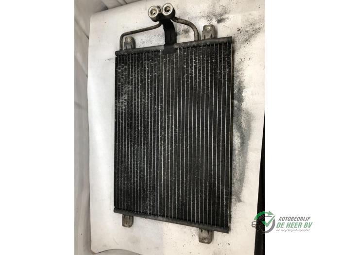Usagé Condenseur de climatisation Renault Megane Scénic (JA) 2.0 RT Prix € 32,00 Règlement à la marge proposé par Autobedrijf de Heer B.V.