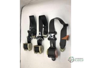 Usagé Kit ceinture de sécurité arrière Suzuki Vitara (ET/FT/TA) 1.6 Prix € 45,00 Règlement à la marge proposé par Autobedrijf de Heer B.V.