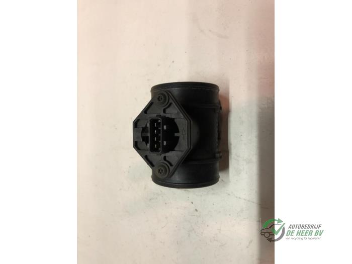 Gebrauchte Luftmassenmesser Alfa Romeo 146 (930B) 1.6 Twin Spark 16V Preis € 50,00 Margenregelung angeboten von Autobedrijf de Heer B.V.