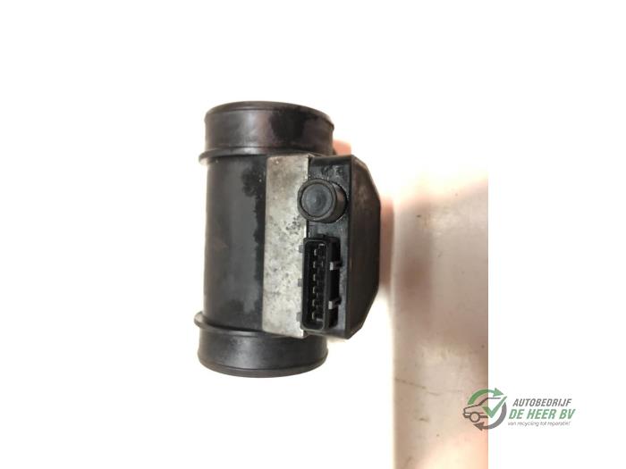 Gebrauchte Luftmassenmesser Alfa Romeo 166 2.4 JTD Preis € 50,00 Margenregelung angeboten von Autobedrijf de Heer B.V.