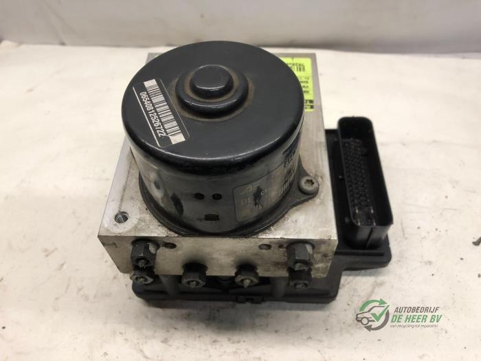 Usagé Pompe ABS Volkswagen Sharan (7M8/M9/M6) 1.8 Turbo 20V Prix € 50,00 Règlement à la marge proposé par Autobedrijf de Heer B.V.