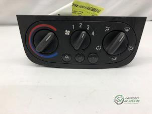 Used Heater control panel Opel Corsa C (F08/68) 1.2 16V Twin Port Price € 25,00 Margin scheme offered by Autobedrijf de Heer B.V.