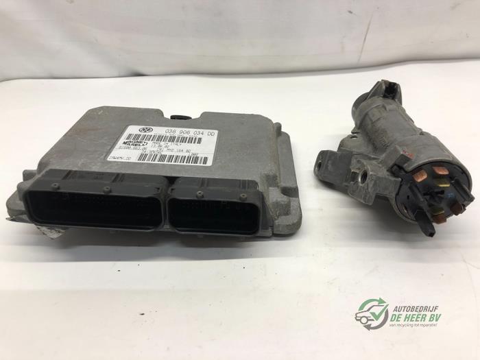 Used Ignition lock + computer Volkswagen Polo IV (9N1/2/3) 1.4 16V Price € 75,00 Margin scheme offered by Autobedrijf de Heer B.V.