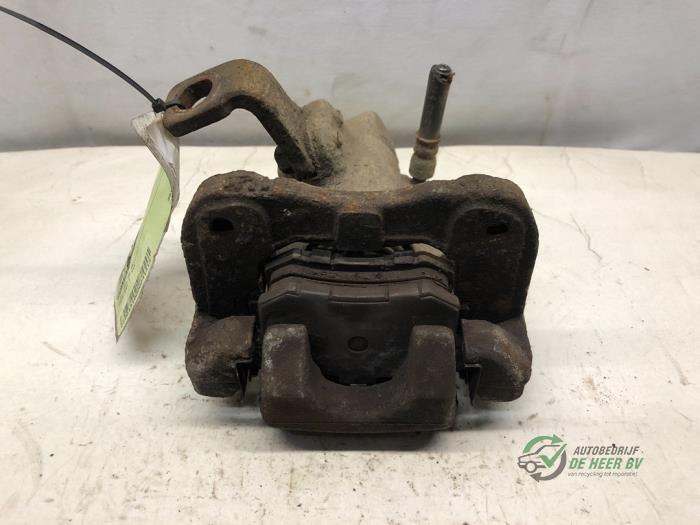 Gebrauchte Bremszange links vorne Honda Civic (EP/EU) 1.4 16V Preis € 25,00 Margenregelung angeboten von Autobedrijf de Heer B.V.