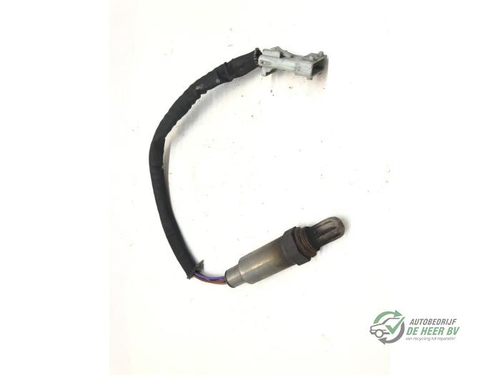 Używane Sonda lambda Peugeot 206 (2A/C/H/J/S) 1.1 XN,XR Cena € 25,00 Procedura marży oferowane przez Autobedrijf de Heer B.V.
