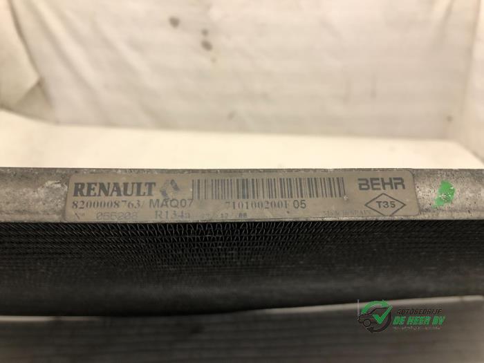 Air conditioning radiator from a Renault Laguna II Grandtour (KG) 1.6 16V 2001