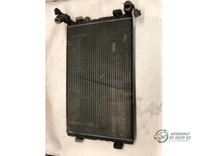 Used Radiator Volkswagen Bora Price € 35,00 Margin scheme offered by Autobedrijf de Heer B.V.
