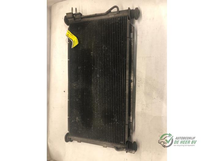 Usagé Radiateur Ford Focus 1 Prix € 35,00 Règlement à la marge proposé par Autobedrijf de Heer B.V.