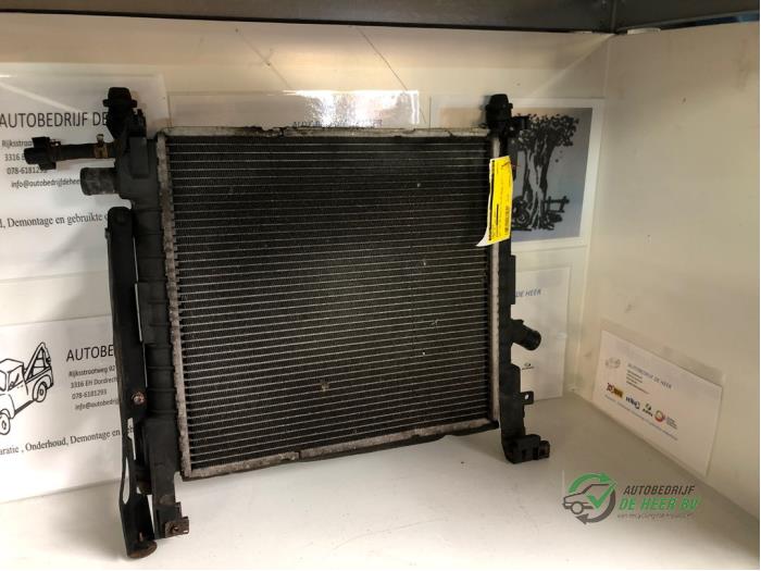 Usagé Radiateur Ford Ka I Prix € 40,00 Règlement à la marge proposé par Autobedrijf de Heer B.V.