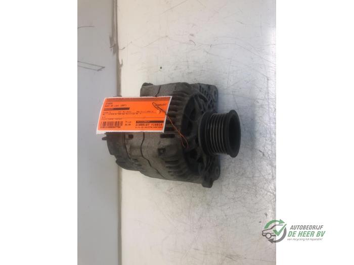 Begagnade Dynamo Audi A3 (8L1) 1.6 Pris € 35,00 Marginaltabell erbjuds av Autobedrijf de Heer B.V.