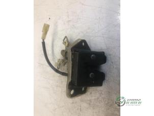 Used Tailgate lock mechanism Suzuki Baleno (GC/GD) 1.6 16V Price € 25,00 Margin scheme offered by Autobedrijf de Heer B.V.
