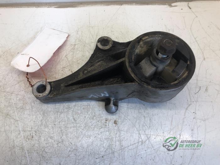 Used Engine mount Opel Astra F Caravan (51/52) 1.6i 16V Classic Price € 25,00 Margin scheme offered by Autobedrijf de Heer B.V.