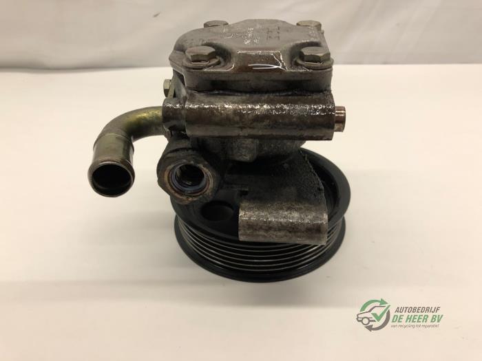 Usagé Pompe de direction Ford Fiesta 5 (JD/JH) 1.3 Prix € 50,00 Règlement à la marge proposé par Autobedrijf de Heer B.V.