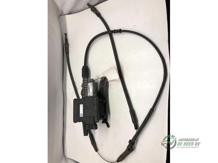 Usagé Mécanique frein à main Opel Astra J (PC6/PD6/PE6/PF6) 1.3 CDTI 16V EcoFlex Prix € 135,00 Règlement à la marge proposé par Autobedrijf de Heer B.V.