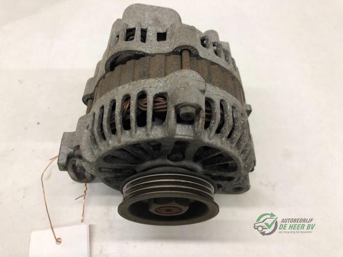 Begagnade Dynamo Renault Twingo (C06) 1.2 Pris € 30,00 Marginaltabell erbjuds av Autobedrijf de Heer B.V.